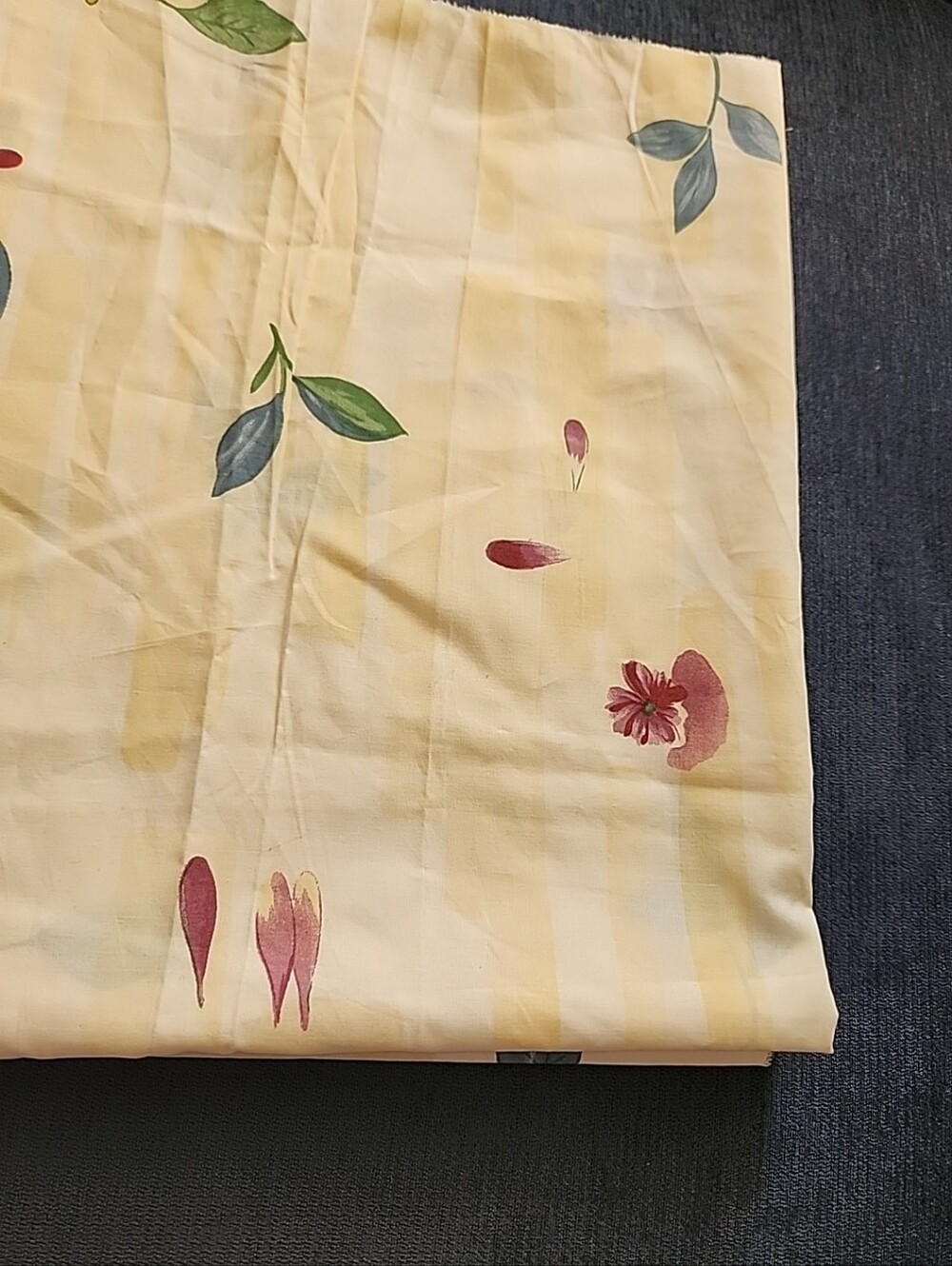Vintage 80s  Crosscill Botanica Yellow Floral  Fabric L72"xW60"